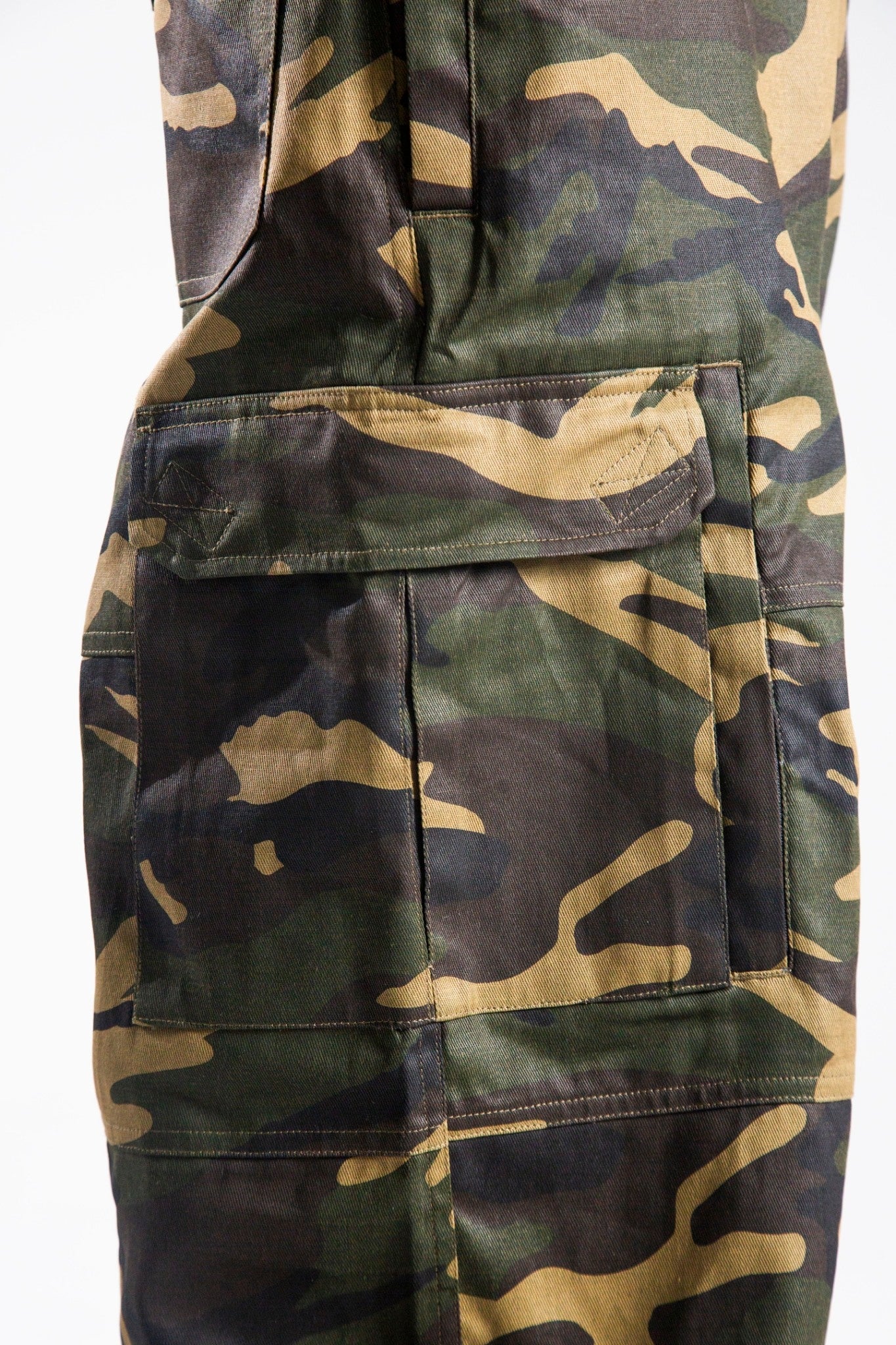 Camo Baggy Pants